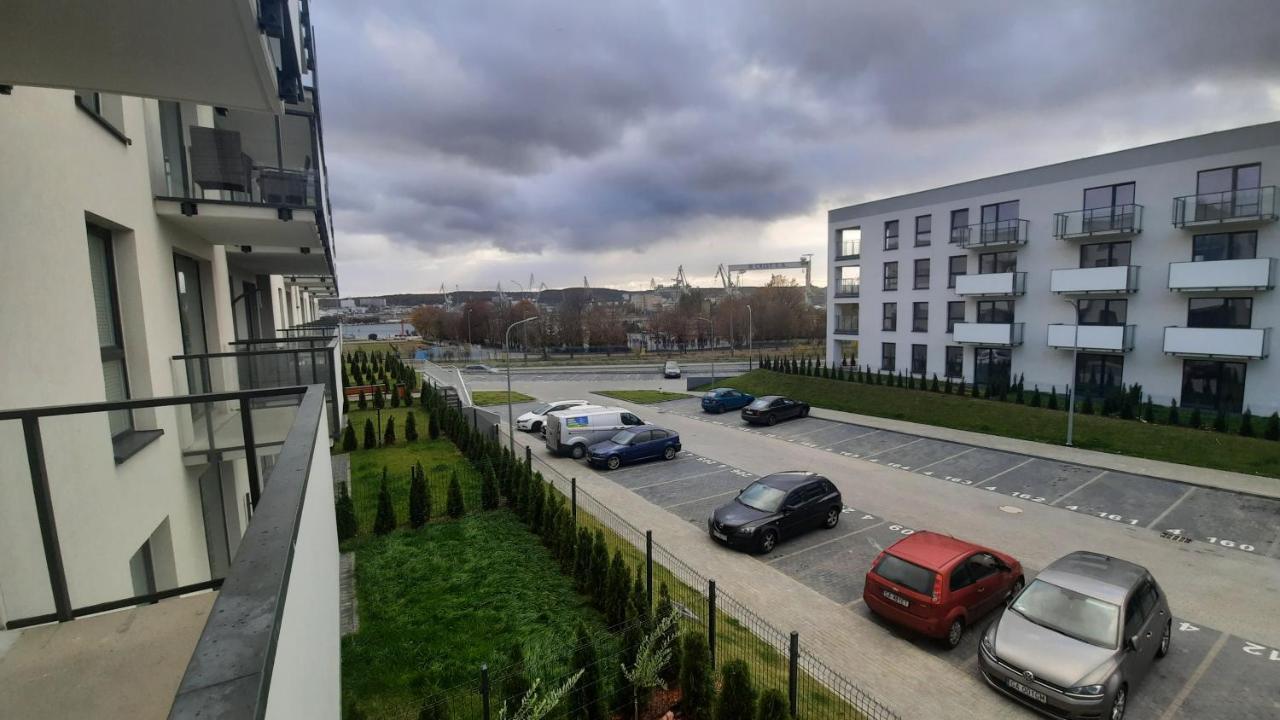 Apartament M&R Dwie Sypialnie Garaz Gdynia Exterior foto